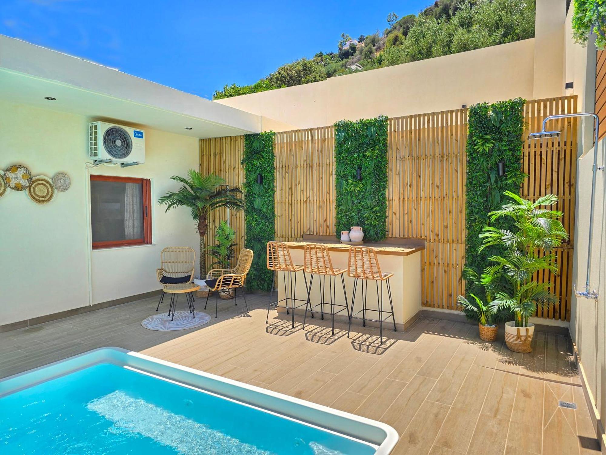 Villa Balcony, Cozy Villa With Amazing View Rodhiá 외부 사진